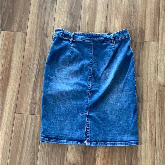 Nanette Lepore Denim Pencil Skirt - Picture 4 of 12